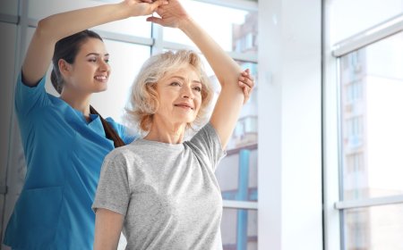 The Role of Physiotherapy Home Service in Post-Surgery Healing