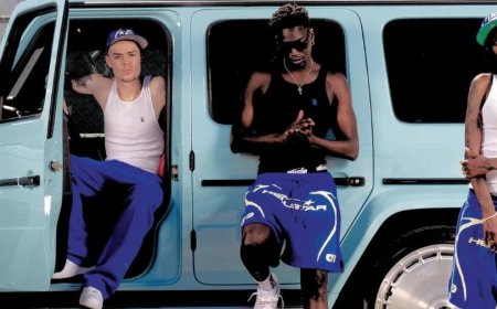 Hellstar Hoodie Where Streetwear Meets Darkness and Identity