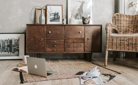 Top Countertops to Pair with Off-White Cabinets