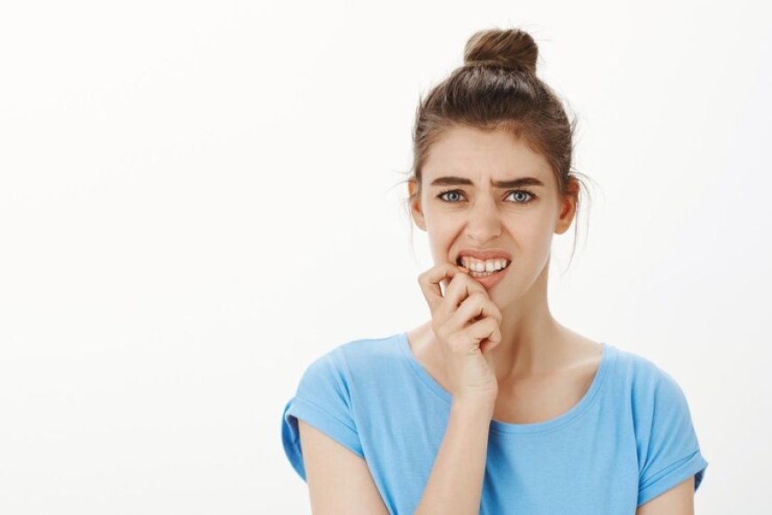 Gum Disease Symptoms You Shouldn't Ignore and When to Visit the Dentist