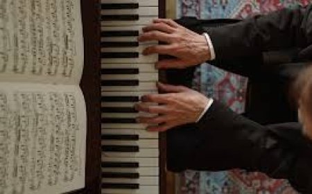 Understanding Octave in Music: A Guide by MusicPandit