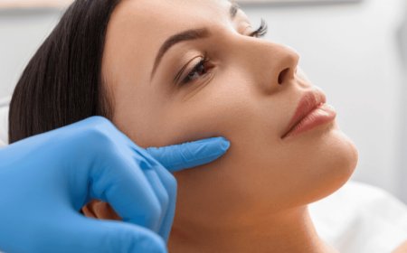What to Expect During Your First Plastic Surgery Consultation