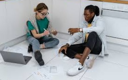 Behind the Scenes: How Ghostwriting Agencies Operate