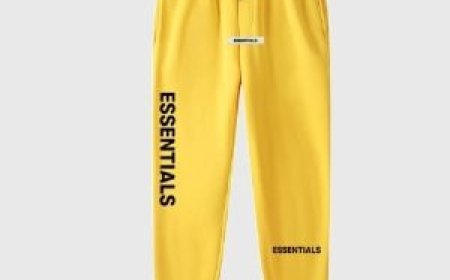 Are Essentials Sweatpants Still Trendy This Year?